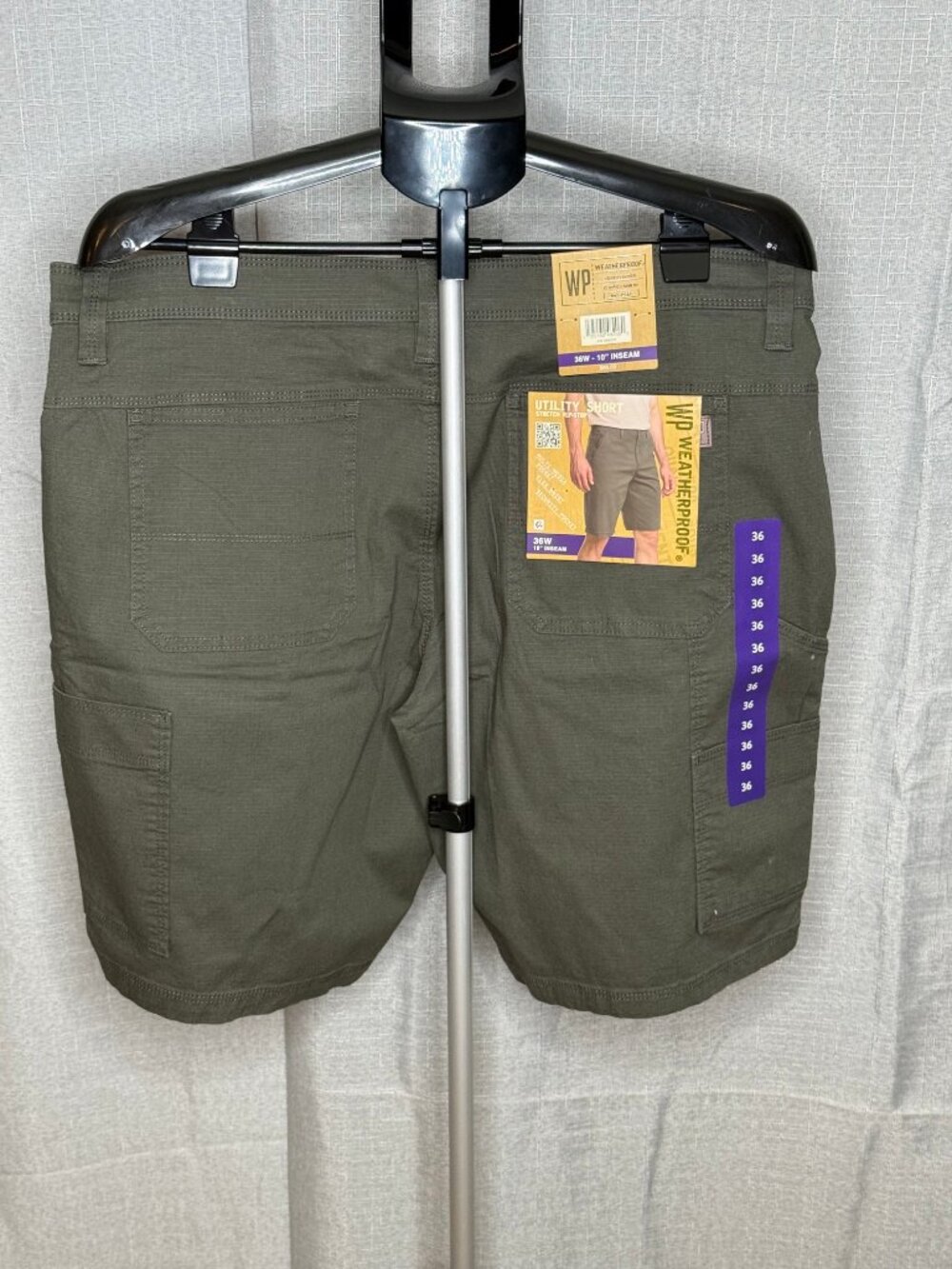 NWT - Weatherproof - Mens Utility Flat Front Shorts - Size 36 - Picture 5 of 8